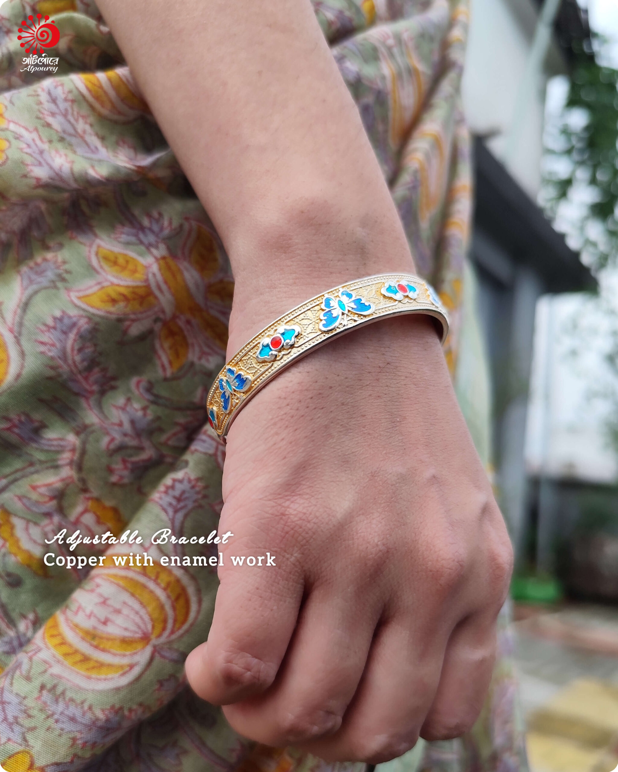 Adjustable Bracelet with Beautiful Traditional Enamel Work - Image 3
