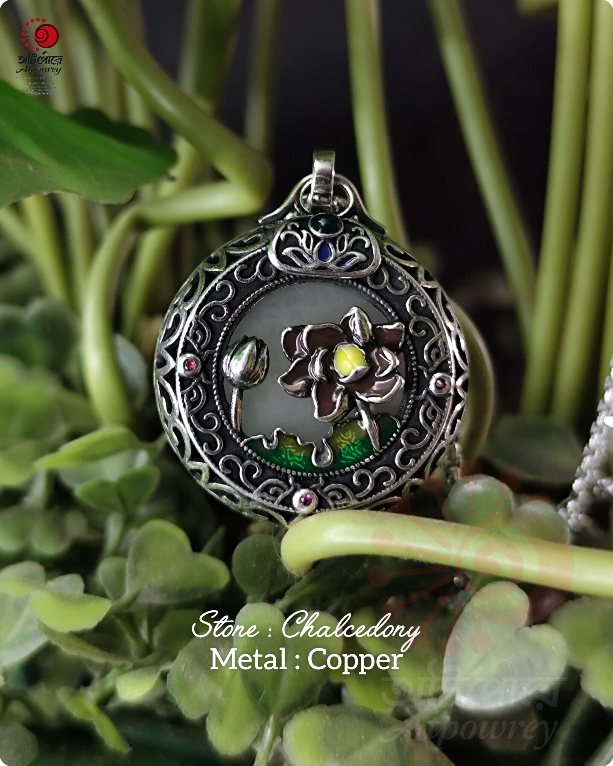 Neckpiece lovers- with beautiful enamel work. - Image 5